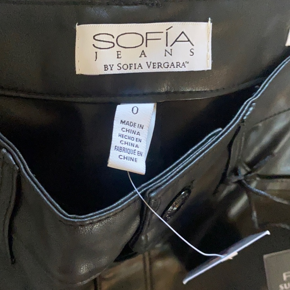 Sofia Jeans Curvy Super HR Faux Leather Sz 0